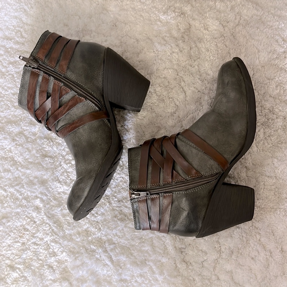 EuroSoft Womens Phoebe Ankle Boot - Picture 5 of 13